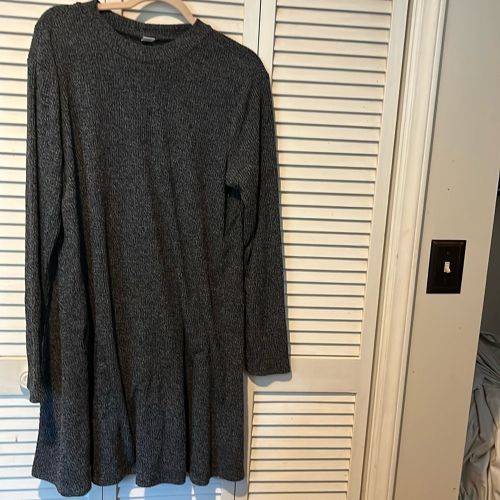 Old Navy mock neck sweater dress lightweight